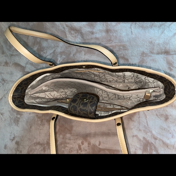 Calvin Klein Set - Picture 5 of 7